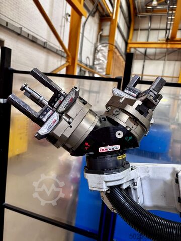 Industrial robot RoboJob Turn-Assist-E-Robotic