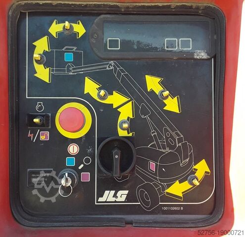 Teleskopbühne JLG 860 SJ