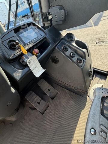 LPG Forklifts Jungheinrich TFG 425s 4v/ 4757h