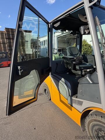 LPG Forklifts Jungheinrich TFG 425s 4v/ 4757h