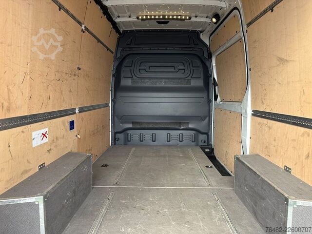 Kastenwagen hoch MERCEDES-BENZ Sprinter 317 CDI KA/L2H2/3665/MBUX/NAVI/AUTOMATI