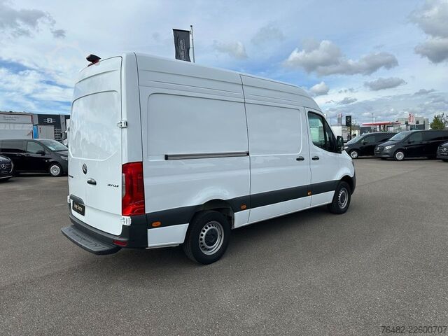 Kastenwagen hoch MERCEDES-BENZ Sprinter 317 CDI KA/L2H2/3665/MBUX/NAVI/AUTOMATI