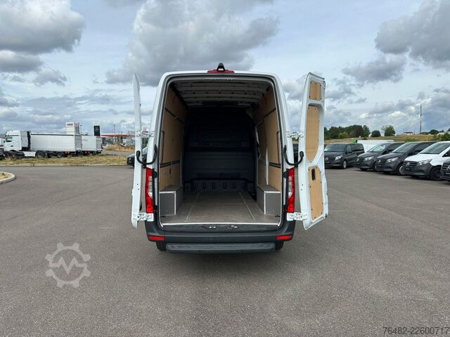Kastenwagen hoch MERCEDES-BENZ Sprinter 317 CDI KA/L2H2/3665/MBUX/KAMERA/NAVI/A