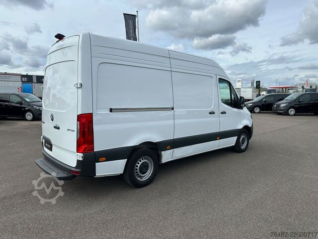 Kastenwagen hoch MERCEDES-BENZ Sprinter 317 CDI KA/L2H2/3665/MBUX/KAMERA/NAVI/A