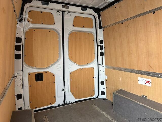Kastenwagen MERCEDES-BENZ Sprinter 317 CDI KA/L2H2/3665/MBUX/NAVI/AUTOMATI