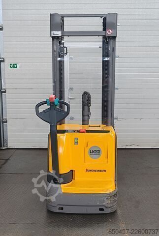 Palettenstapler Jungheinrich EJC 214 5.35m/ Li-Ion/ 1025h