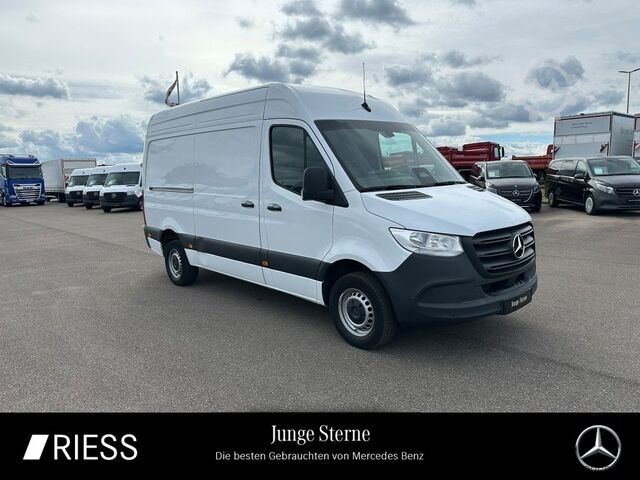 Kastenwagen hoch MERCEDES-BENZ Sprinter 317 CDI KA/L2H2/3665/MBUX/NAVI/AUTOMATI