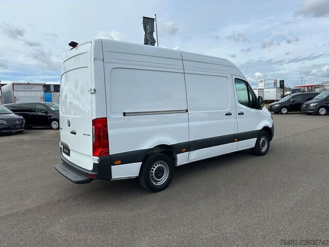 Kastenwagen hoch MERCEDES-BENZ Sprinter 317 CDI KA/L2H2/3665/MBUX/NAVI/AUTOMATI