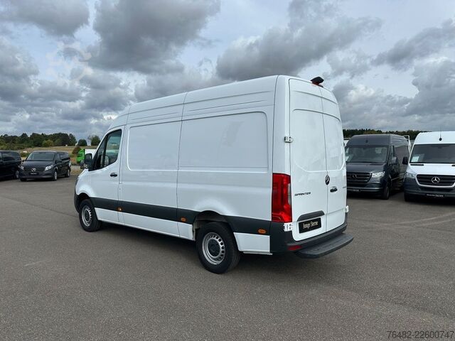 Kastenwagen hoch MERCEDES-BENZ Sprinter 317 CDI KA/L2H2/3665/MBUX/NAVI/AUTOMATI
