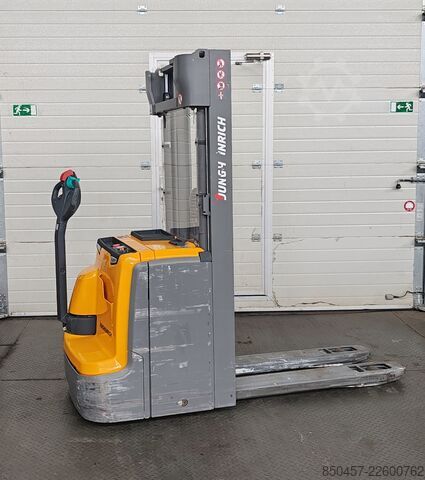 Palettenstapler Jungheinrich EJC 214z 2.9m/ 164mh