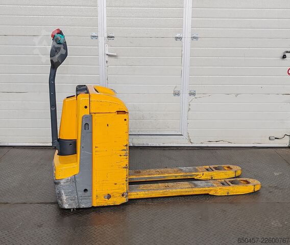 Elektrische Niederhubwagen Jungheinrich EJE 116 1.6t/ 719h/ 250ah