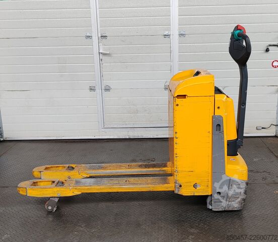 Elektrische Niederhubwagen Jungheinrich EJE 116 1.6t/ 990h/ 250ah