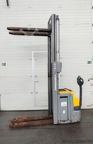 Palettenstapler Jungheinrich EJC 214z 2.5m/ 551mh/ initial