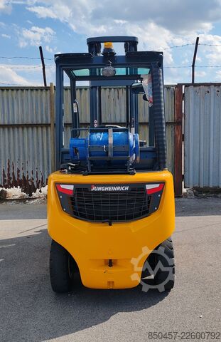 LPG-Gabelstapler Jungheinrich TFG 430s 1555h/ 4.3m/ 4v