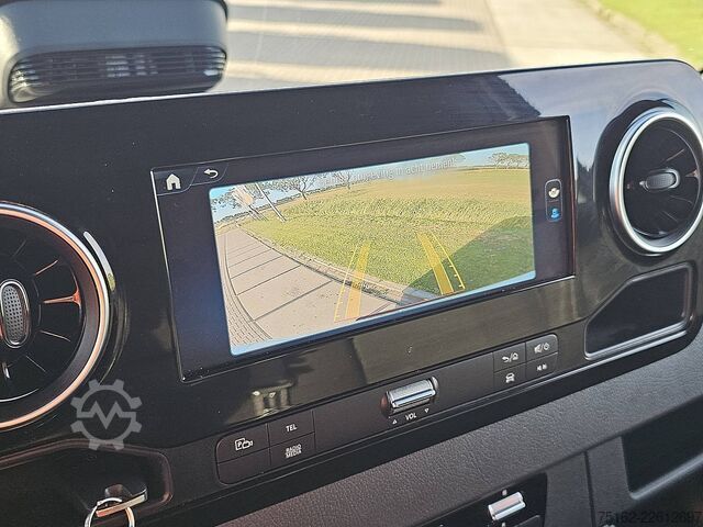 High-roof van MERCEDES-BENZ ESPRINTER 314 L2H2 81 kWh LED