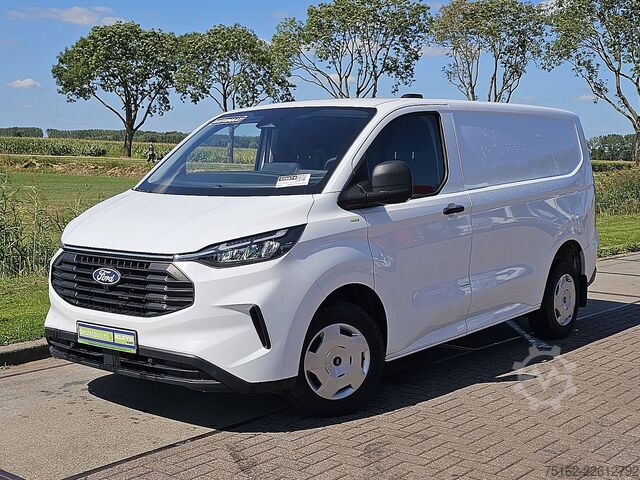 Hochdachkombi FORD TRANSIT CUSTOM 2.0 L1H1 Automaat Navi