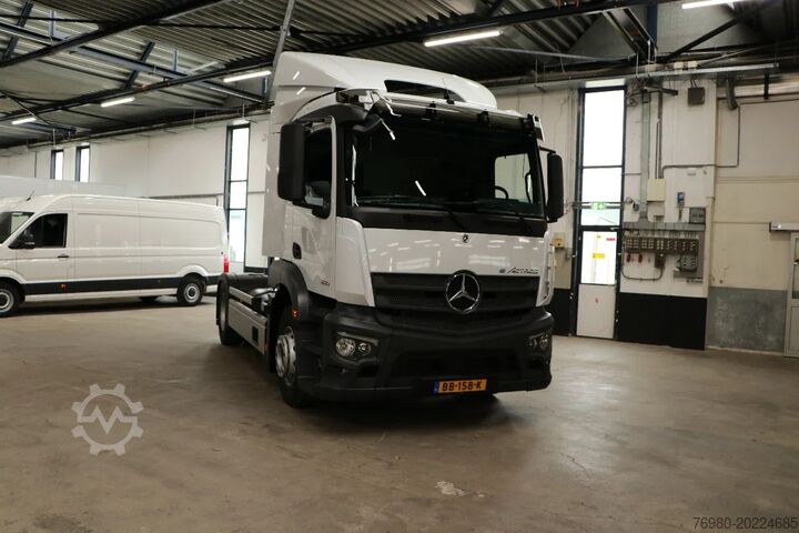 Standard-SZM Mercedes-Benz Actros E Actros Trekker 300
