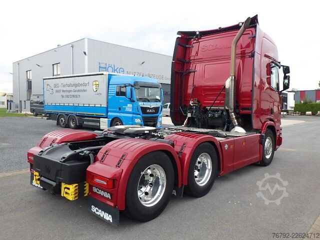 Heavy-duty truck SCANIA R 660 XT 6x4 B /Ret./Hydr./ALCOA /Leder/Vollluft