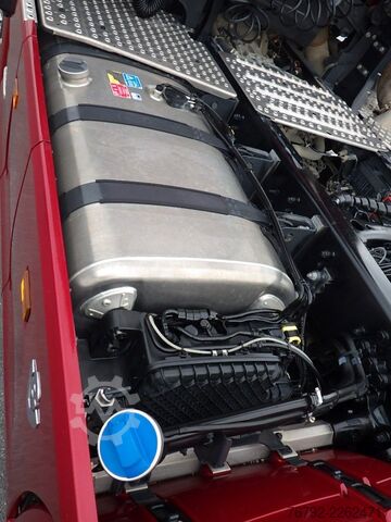 Standard tractor unit SCANIA R 660 XT 6x4 B /Ret./Hydr./ALCOA /Leder/Vollluft