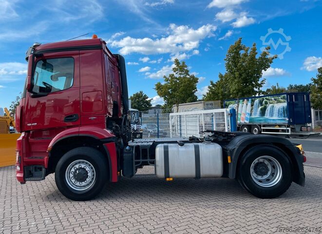 Standard tractor unit MERCEDES-BENZ Arocs 1848/ 4x4H/ AC/ 2K-Kipphydr./ LOF Zul.