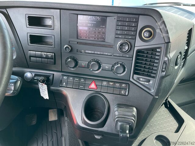 Standard tractor unit MERCEDES-BENZ Arocs 1848/ 4x4H/ AC/ 2K-Kipphydr./ LOF Zul.