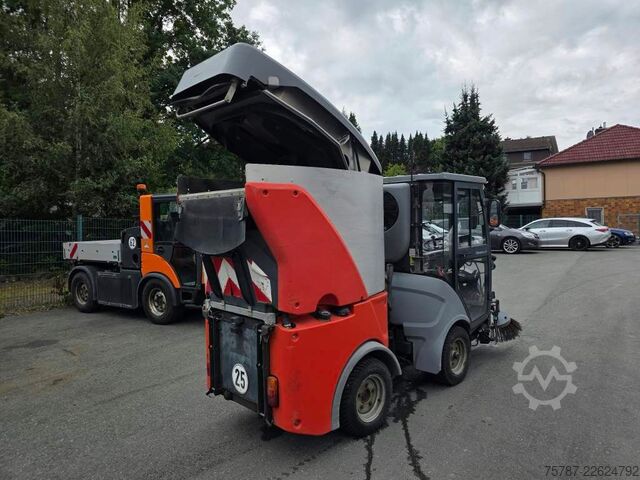 Road roller HAKO Citymaster 600 mit 2 Besen,Mähwerk,Winterdienst