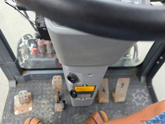 Road roller HAKO Citymaster 600 mit 2 Besen,Mähwerk,Winterdienst