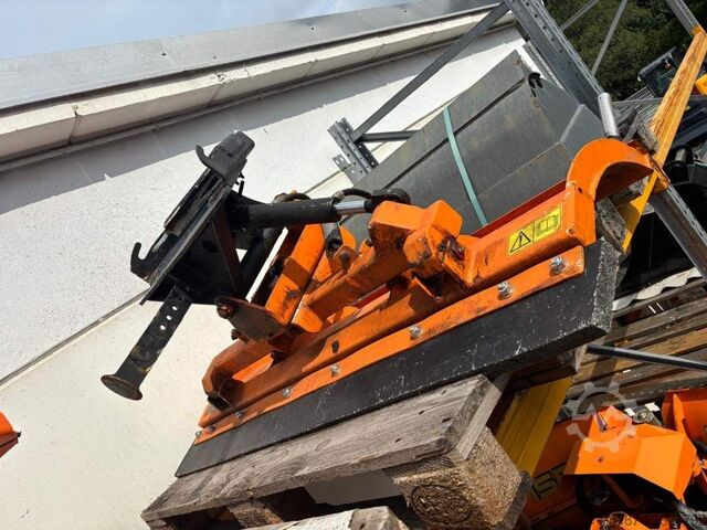 Road roller HAKO Citymaster 600 mit 2 Besen,Mähwerk,Winterdienst