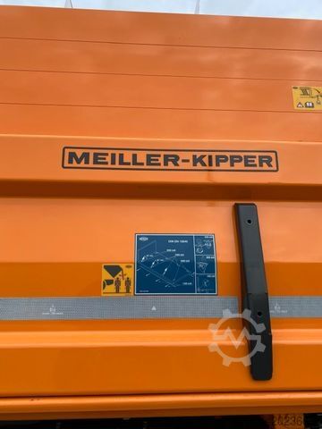 Other MERCEDES-BENZ 2235 Arocs 4x4 Kipper Winterdienst /nur 20 tkm