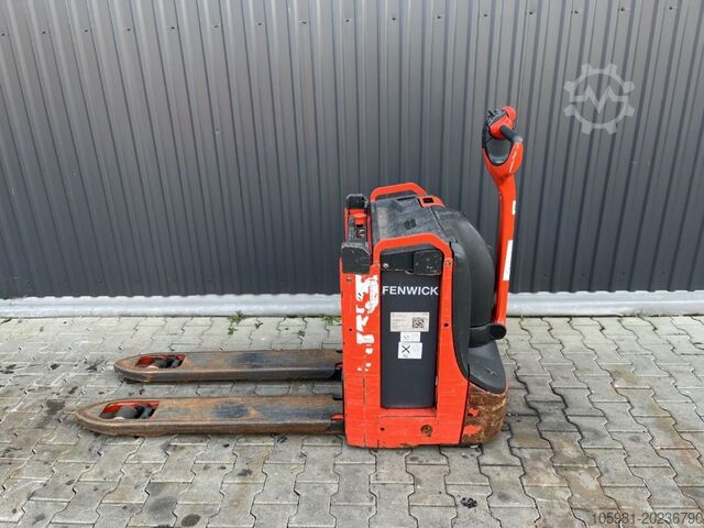 Electric Pallet Truck Linde T16L