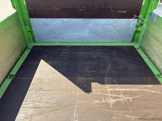 Wechselbrücke mit Pritsche Krone Baustoff 7,45 Multilockrahmen Türen