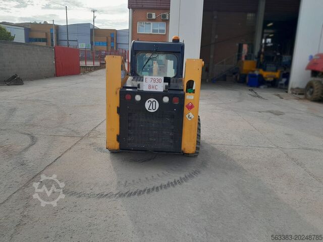 Loader Mustang 1650R