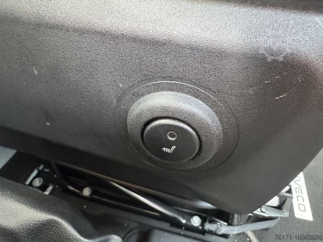 Transporter mit Koffer IVECO Daily 70C18HP KOFFER LBW RFK LUFTFD LED AHK KLIM