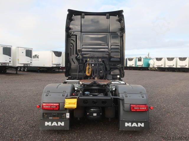 Standard tractor unit MAN 18.510 TGX HX Kabine Intarder Standklima Alcoa