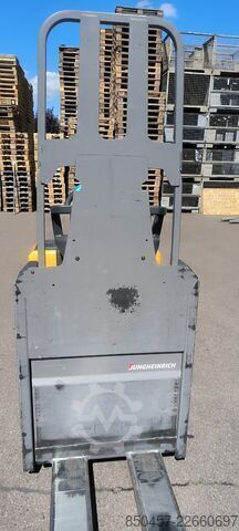 Horizontal Order Pickers Jungheinrich ECE 225 / 2022y/