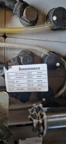 Vertical order pickers Jungheinrich EKS 412s P+F220 1050 DT