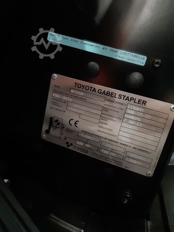 Dieselstapler Toyota 8FD50F