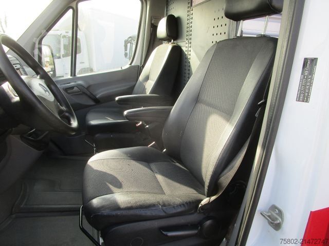 Pick-up van MERCEDES-BENZ Sprinter 214 CDI EURO.6*Werkstattwagen+DOKA+AHK*