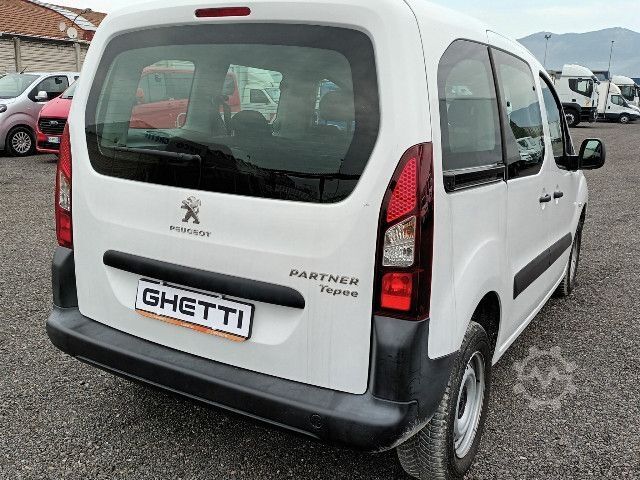 Minibus Peugeot Mod. Vers. Partner Mix Combi