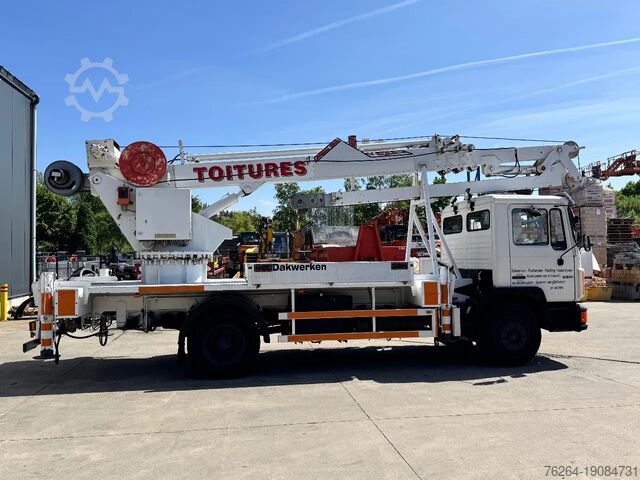 Crane truck MAN 18t + Böcker AK 30/1000