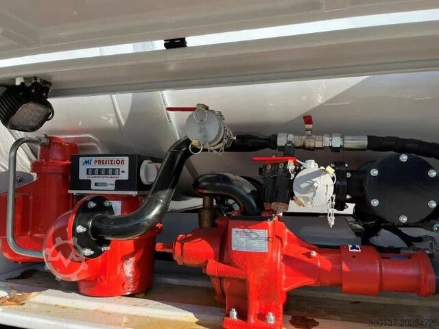 Tanker truck Mercedes-Benz Atego 1418 4x2 Fuel Tank Truck