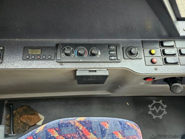 Articulated bus MERCEDES-BENZ O 530 G, Gelenkbus, 3 Achser, Retarder