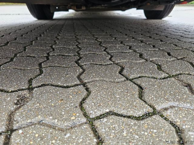 Articulated bus MERCEDES-BENZ O 530 G, Gelenkbus, 3 Achser, Retarder