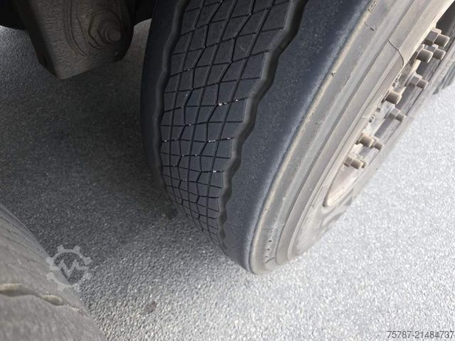 Kühlauflieger KRONE Tiefkühler, Carrier Vector 1550, 2 x Liftachse