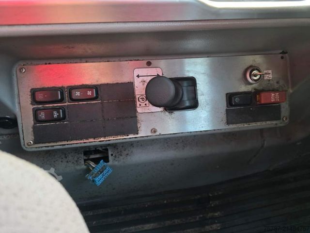 Intercity bus MERCEDES-BENZ Citaro O530 LE, Gurten,  Armlehnen, Gardinen