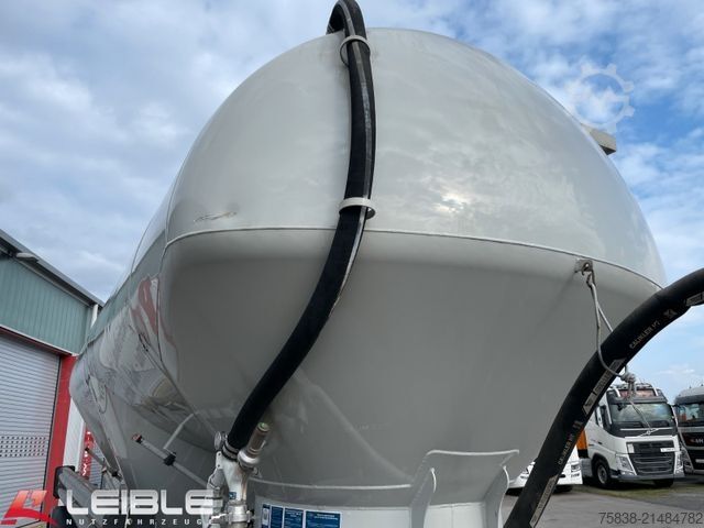 Silo trailer FELDBINDER HEUT 31.2 *31.000 l mit 3x Euter*Alcoa Alufelgen