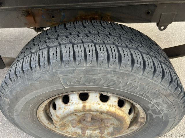 Pritschenwagen MERCEDES-BENZ Sprinter 312 D Pritsche* 5Zylinder*AHK*wenig km*