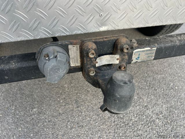 Pritschenwagen MERCEDES-BENZ Sprinter 312 D Pritsche* 5Zylinder*AHK*wenig km*