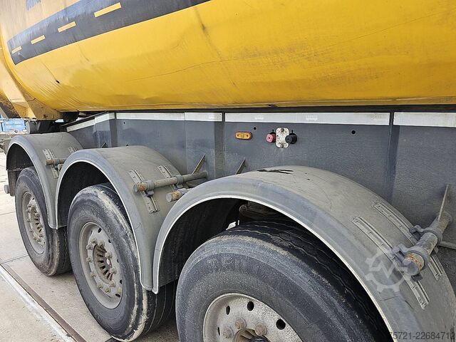Tipper CARNEHL STAHLMULDE