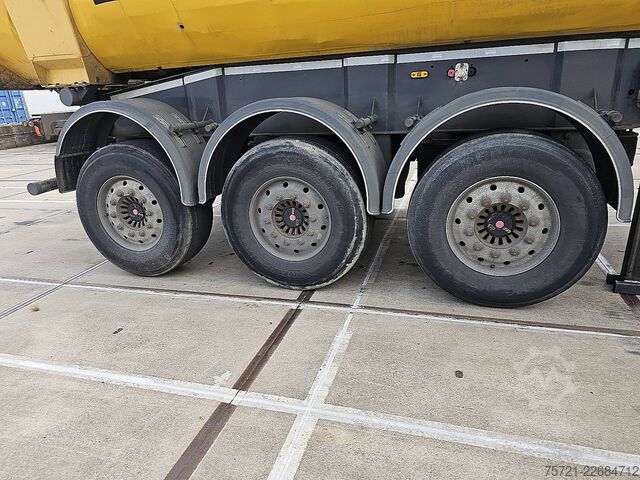 Tipper CARNEHL STAHLMULDE